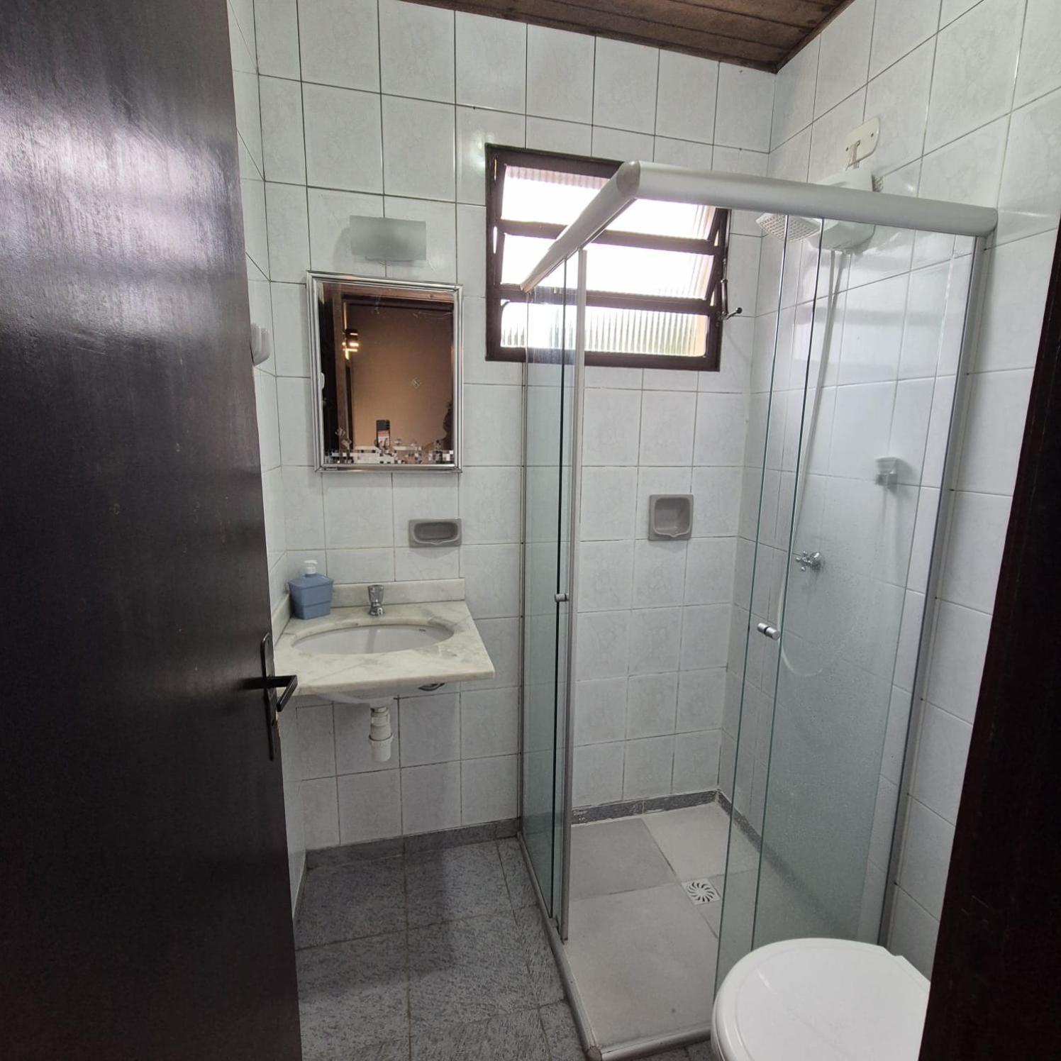 Casa de férias Casa Com 2quartos 1mezanino Wifi Piscina *