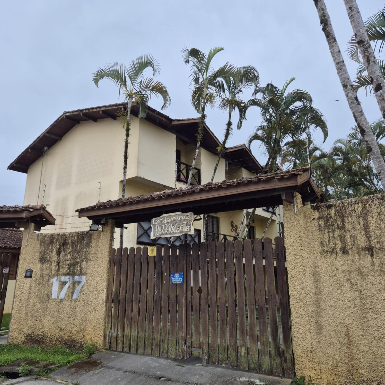 Casa de férias Casa Com 2quartos 1mezanino Wifi Piscina *